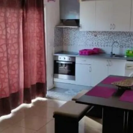 Apartament Chayofita Up - *