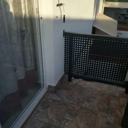 Chayofita Up - طوستا ديل سيلونثيو